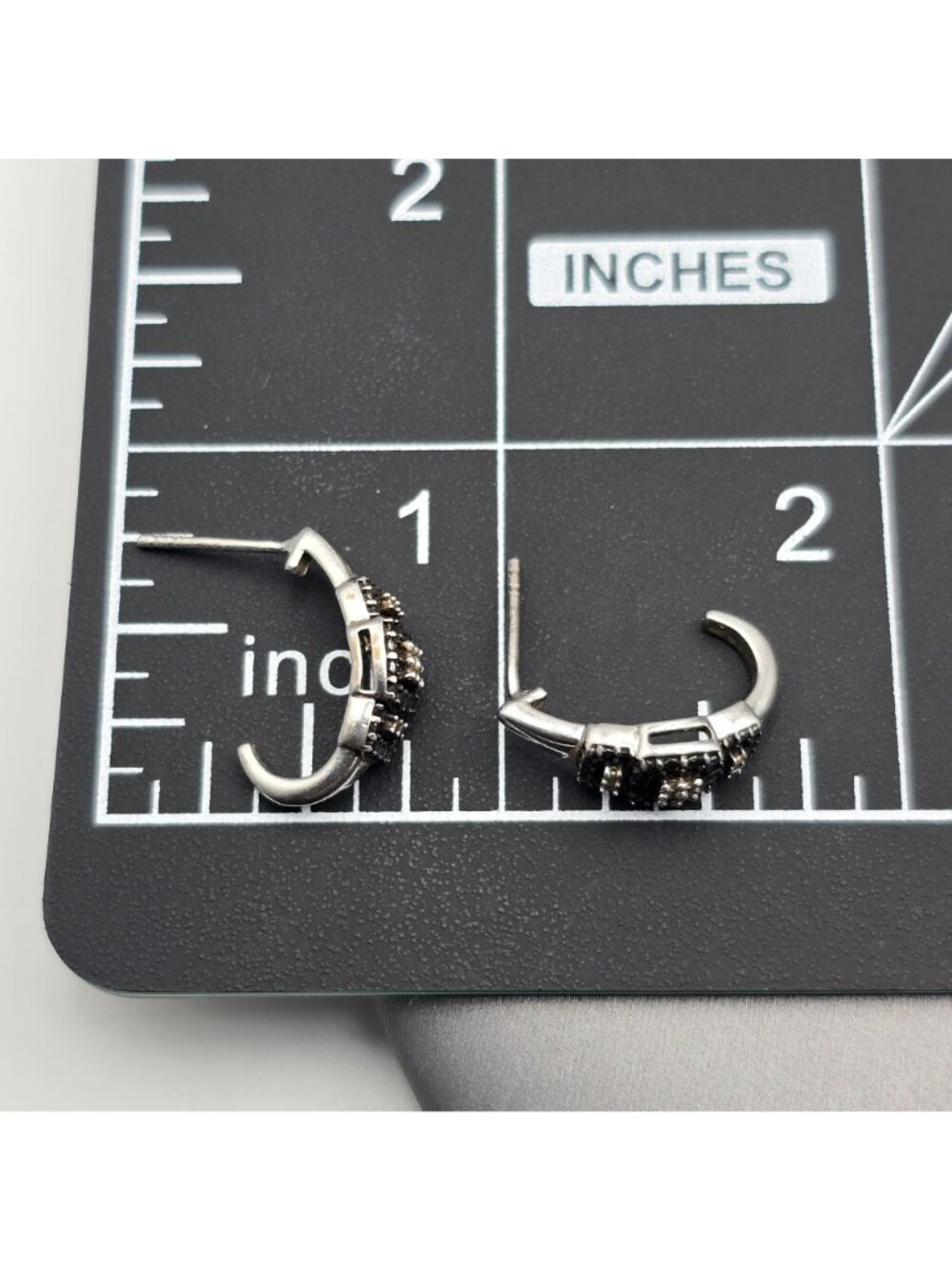 Modernist Sterling Silver Black Rhinestone Half Hoop Post Earrings Basket Settin - Picture 7 of 9